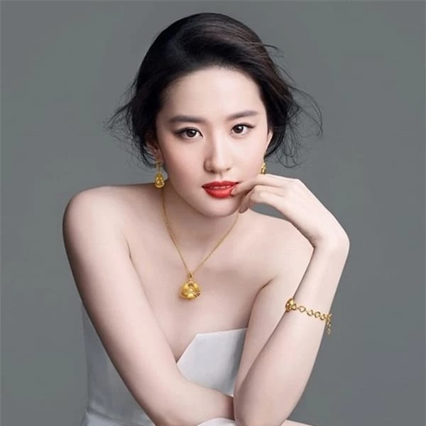 Ngắm 4 mỹ nhân Trung Quốc đẹp không cần phẫu thuật thẩm mỹ mới thấy nhan sắc tự nhiên là hoàn hảo nhất 11