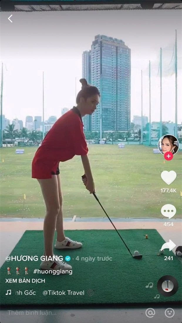 trang phục đánh golf 0