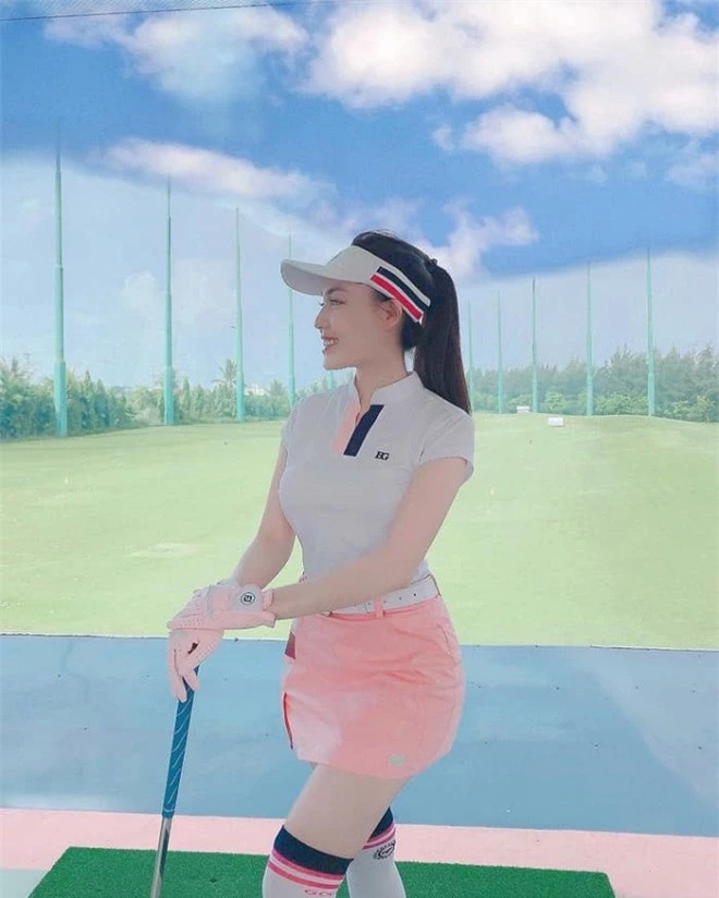 trang phục đánh golf 0