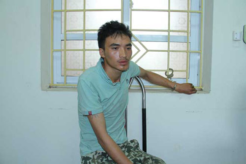 Lào Cai: Bắt đối tượng vận chuyển 2 bánh heroin