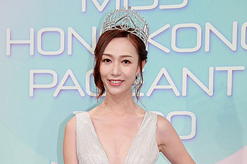 'Vương miện Miss Hong Kong' ngày càng rẻ