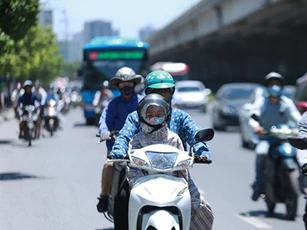 Các khu vực trên cả nước oi nóng, chiều tối mưa dông