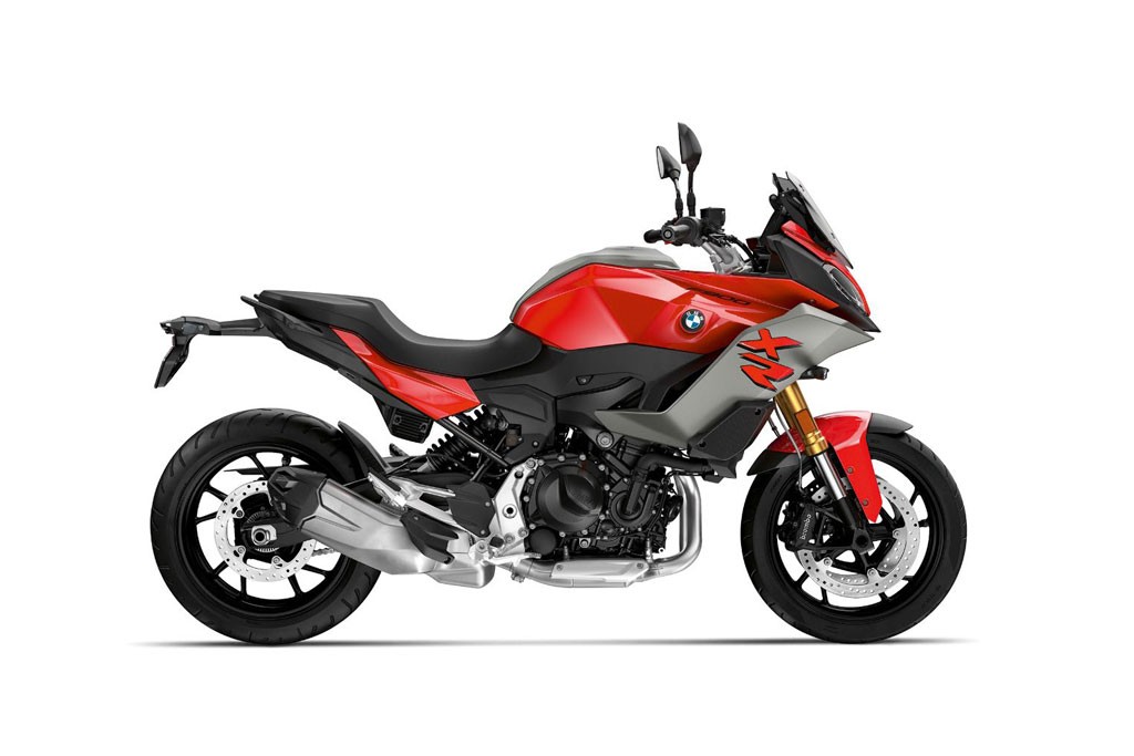 Cận cảnh môtô BMW, giá cao hơn VinFast Fadil