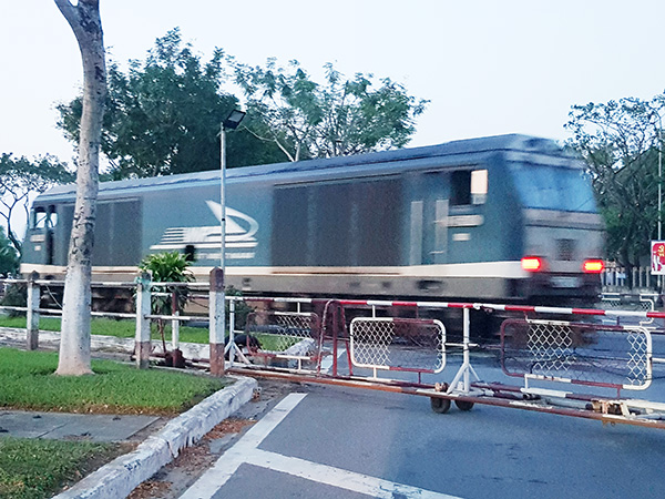 Đà Nẵng đề nghị phục hồi vận tải đường bộ liên tỉnh, đường sắt, đường không