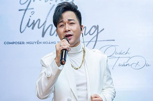 Con nuôi Ngọc Sơn hát ballad sau 10 theo đuổi bolero