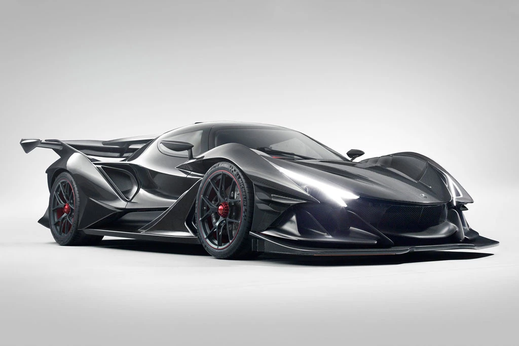 =3. Apollo Intensa Emozione (thời gian tăng tốc từ 0-100 km/h: 2,7 giây).