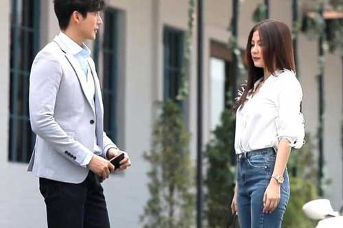 Chồng chê vợ vô dụng không làm tốt giỗ, vợ “tàng hình” trong phút chót khiến chồng “sáng mắt”