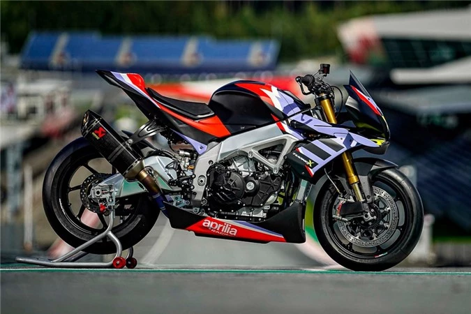 Aprilia ra mat nakedbike manh nhat the gioi anh 2