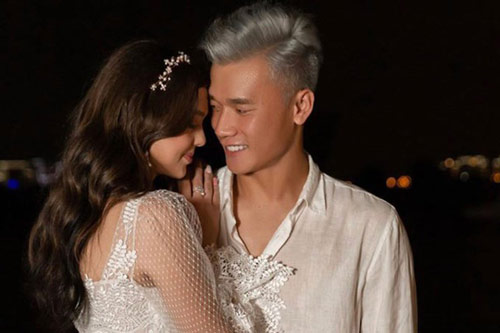 Bùi Tiến Dũng hạnh phúc bên người mẫu Ukraine