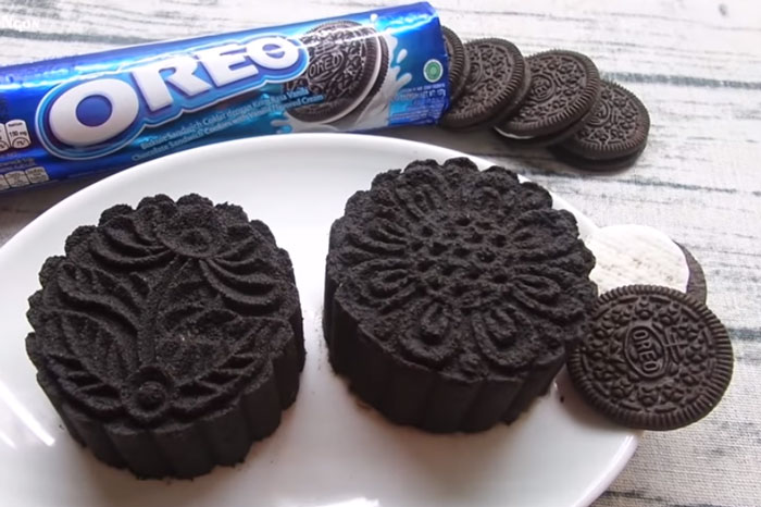 Hướng dẫn làm bánh Trung thu Oreo ngon ‘tuyệt cú mèo’