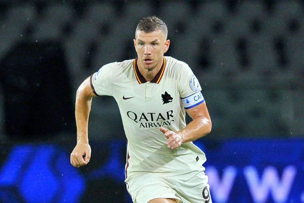 Dzeko đang nằm trong tầm ngắm của Juve.