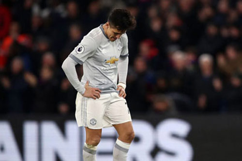 Sanchez chia sẻ sốc về việc từng muốn rời M.U ngay sau buổi tập đầu tiên