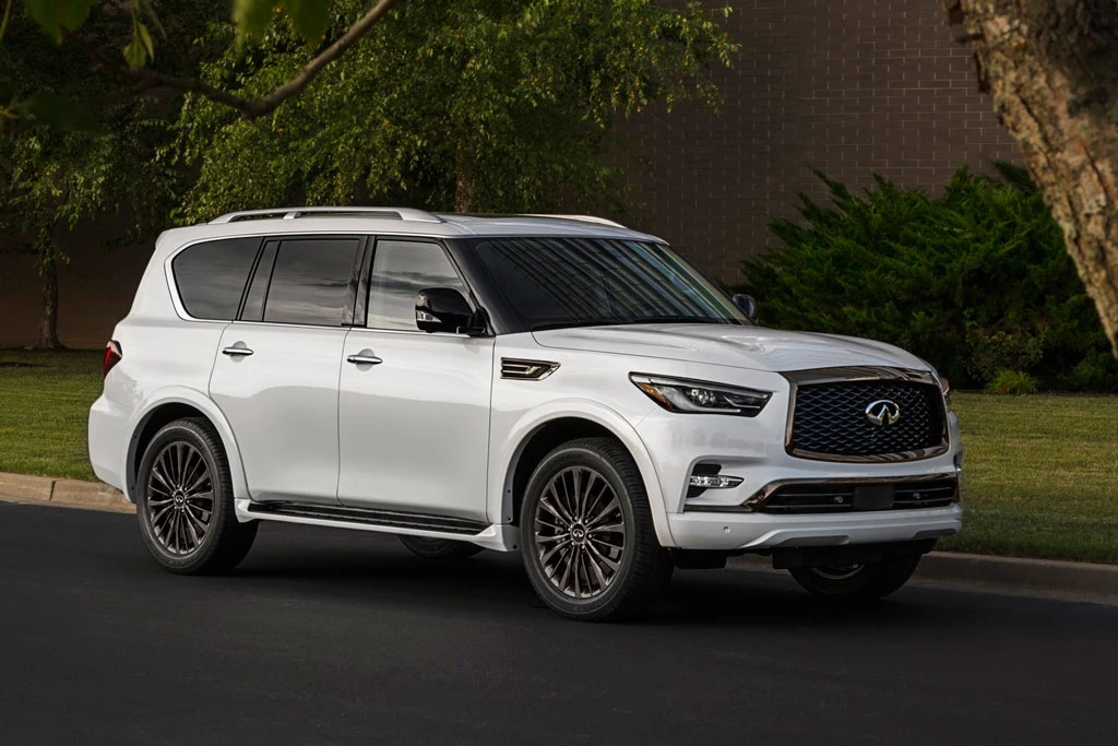 Infiniti QX80 2021.