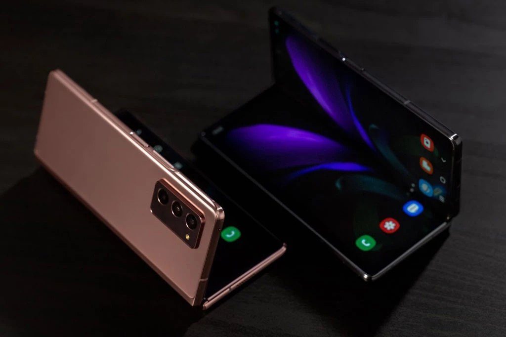 Samsung Galaxy Z Fold2 5G.