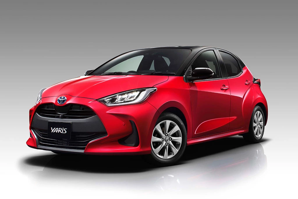 1. Toyota Yaris (doanh số: 11.856 chiếc).