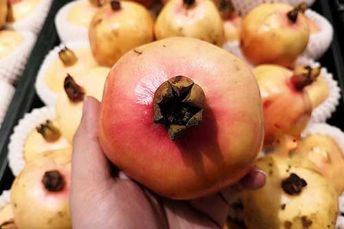 Đừng vội chọn mua quả lựu vỏ đỏ, đây mới là cách chọn mua chuẩn nhất