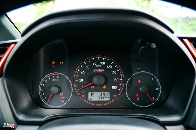 mẫu xe đô thị dưới 500 triệu tại Việt Nam ảnh 28 mau xe do thi duoi 500 trieu tai Viet Nam anh 28