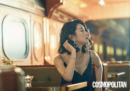 Nữ chính 'Điên thì có sao' Seo Ye Ji quá đẹp với khí chất đỉnh cao