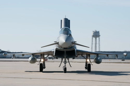 Tiêm kích Eurofighter Typhoon của Không quân Tây Ban Nha. Ảnh: Defence Blog.