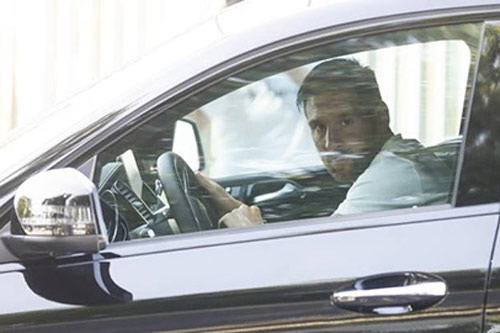 Messi vẫn mất hút tại "đại bản doanh" của Barca