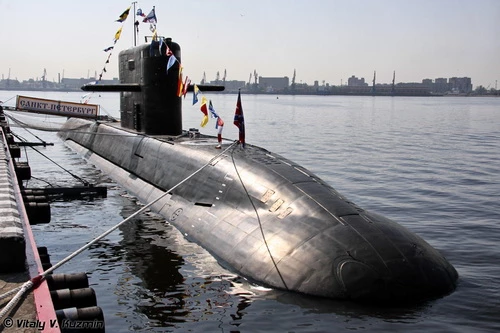 Tàu ngầm tấn công diesel-điện St. Petersburg lớp Lada - Dự án 677 của Hải quân Nga. Ảnh: RIA Novosti.
