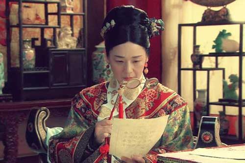 Trong lịch sử Trung Hoa có một nữ nhân kiêu ngạo và tàn nhẫn được xem là đối thủ của Từ Hi Thái hậu nhưng ít được nhắc đến