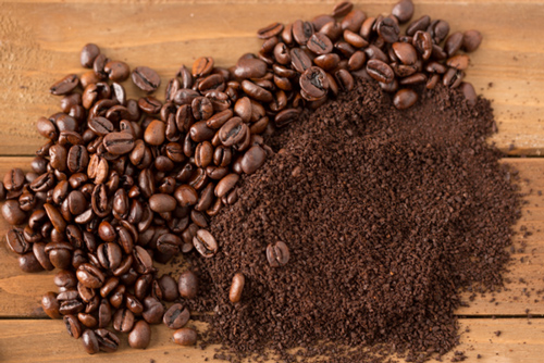 Có ngay làn da trắng sáng, khỏe mạnh với mặt nạ bã cà phê