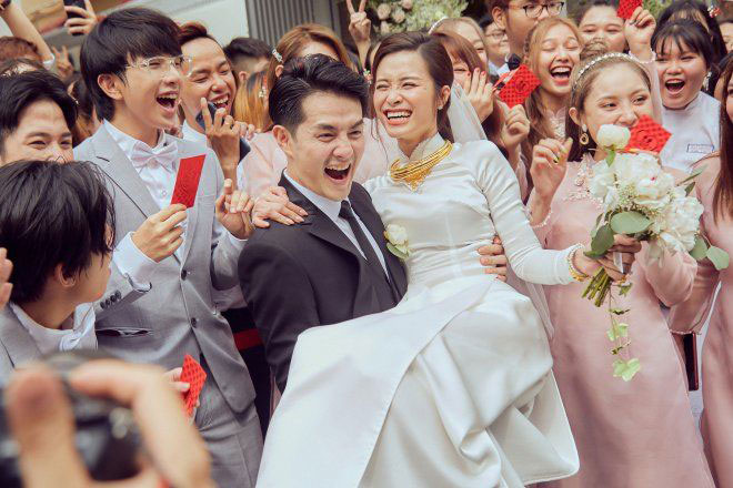 'Choáng váng' với của hồi môn khủng của loạt sao Việt, gây bất ngờ nhất là Hà Tăng