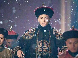 Bí ẩn vị hoàng tử được vua Khang Hy yêu quý nhất, từ bỏ cơ hội thành hoàng đế, sống thọ đến già