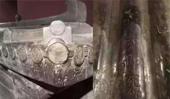 Trên nắp của quan tài đá khắc một 'lời nguyền' bốn chữ 'mở ra là chết'. (Ảnh: Sohu).