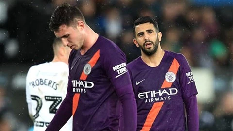 Trước thềm Ngoại hạng Anh khởi tranh, hai sao bự Man City dính Covid-19