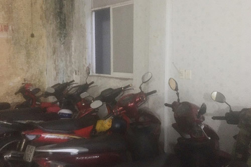 TP.HCM: Trộm “chê” xe máy chỉ lấy tiền, điện thoại, laptop