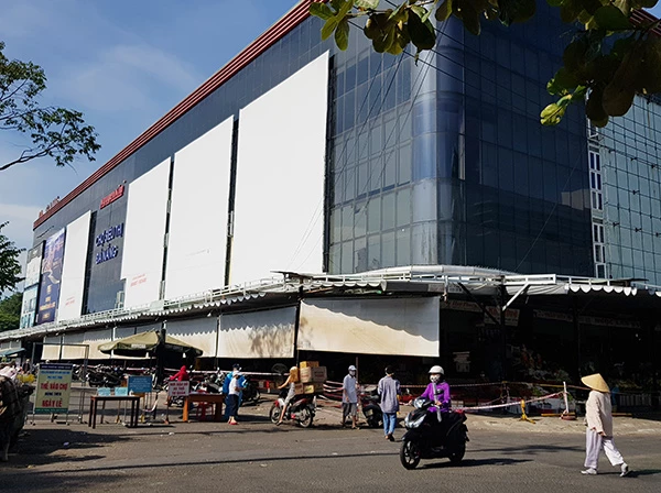 Chợ Siêu Thị Đà Nẵng, nơi phát hiện hai ca 