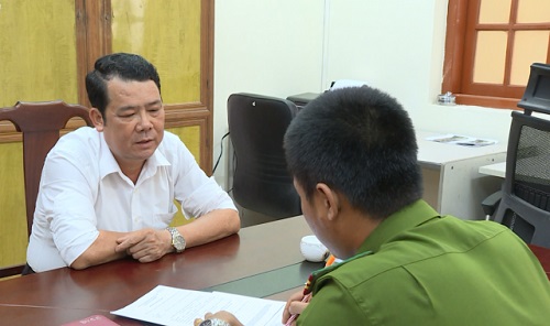 Bắt khẩn cấp giám đốc rút súng dọa bắn người đi đường ở Bắc Ninh