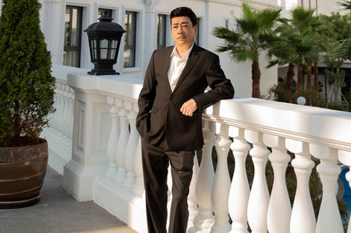 NSND Hoàng Dũng đóng 'Gái già lắm chiêu'