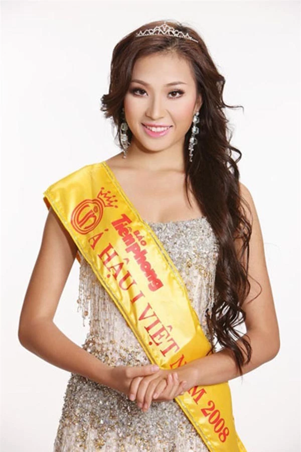 Top 3 Hoa hậu Việt Nam 2008 sau 12 năm: Người ở ẩn, người thăng hoa cả sự nghiệp lẫn hôn nhân - Ảnh 6.