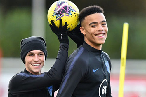 M.U và Man City "muối mặt" nhận lại Greenwood cùng Foden