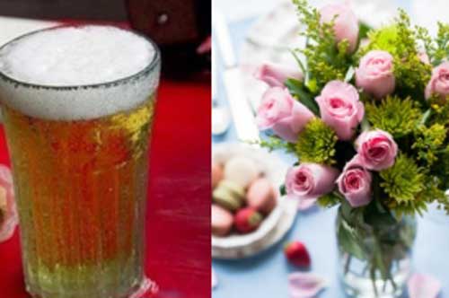 Cầm cốc bia đổ vào lọ hoa, sau 1 tuần kết quả khiến cả nhà giật mình