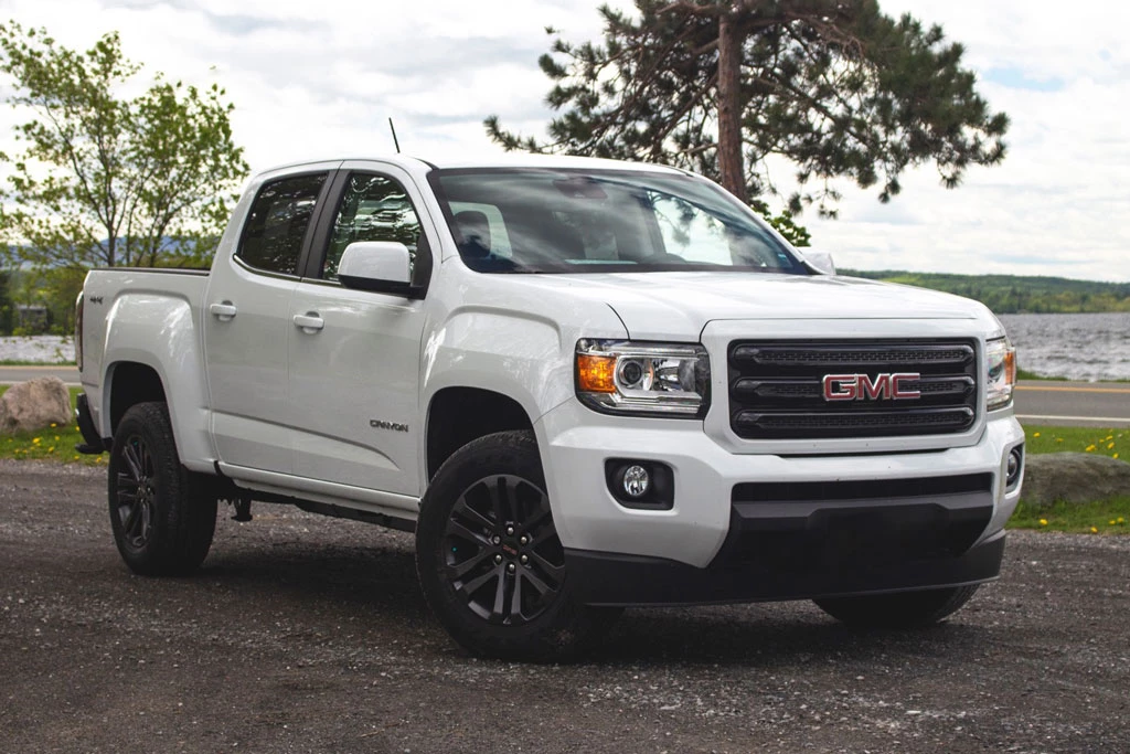 10. GMC Canyon (thời gian tăng tốc từ 0-96 km/h: 9,2 giây).