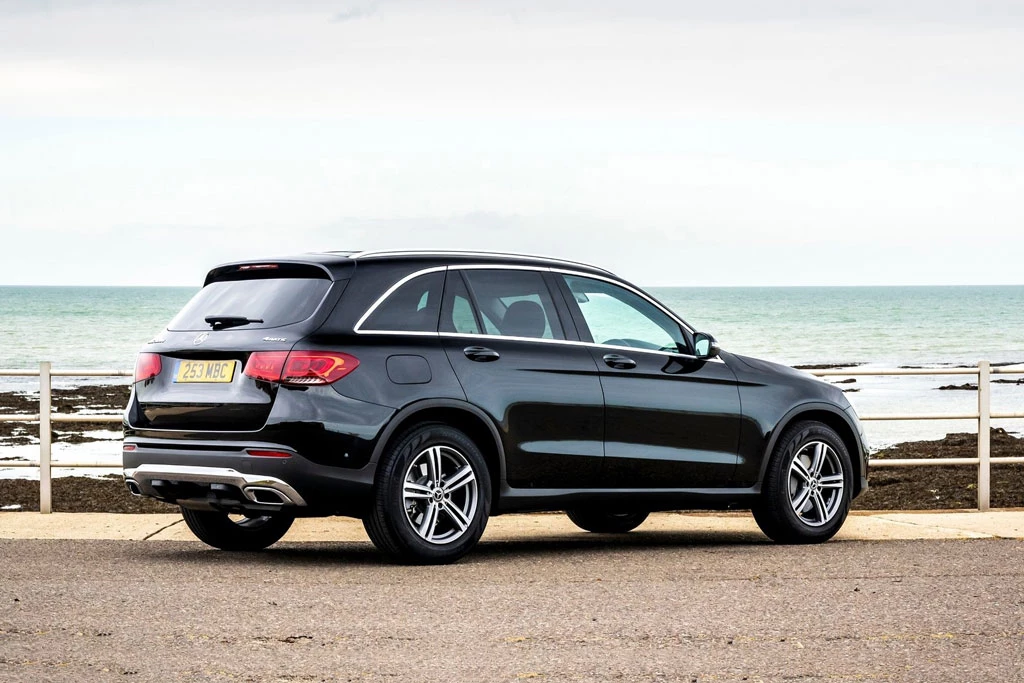 6. Mercedes-Benz GLC (doanh số: 162.638 chiếc).