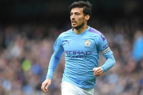 Tiền vệ trung tâm: David Silva (Man City).