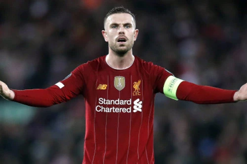 Tiền vệ trái: Jordan Henderson (Liverpool).