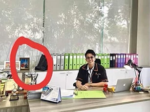 Matt Liu đăng ảnh trở lại công việc, fan lập tức soi được 'chủ quyền' của Hương Giang đã xác lập