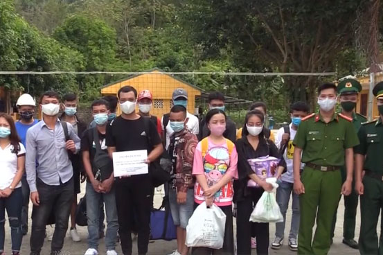 Phá đường dây đưa người đi nước ngoài trái phép