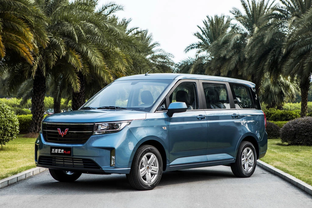 Wuling Hongguang.