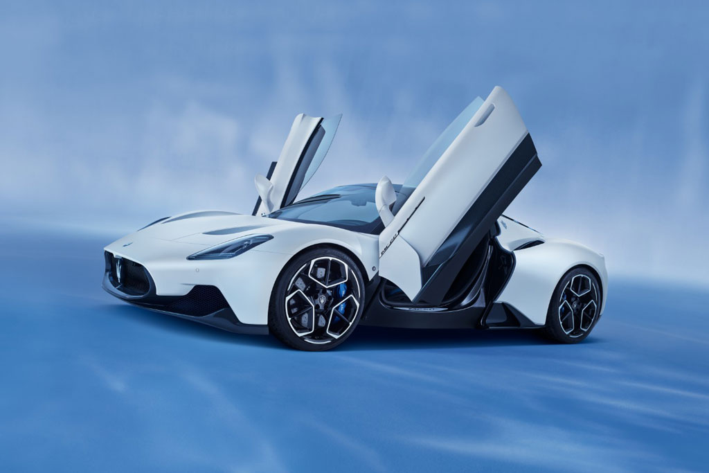 Maserati MC20 2021 trình làng: Công suất 621 mã lực, giá gần 5 tỷ