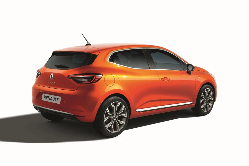 3. Renault Clio (doanh số: 144.371 chiếc).