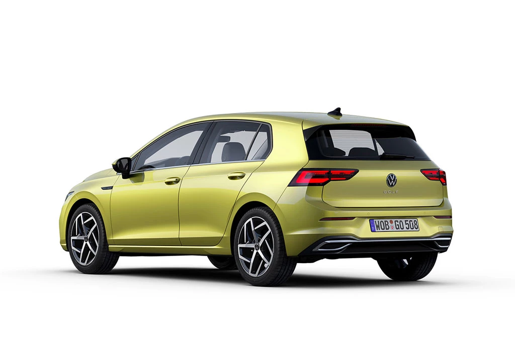 3. Volkswagen Golf (doanh số: 216.442 chiếc). 