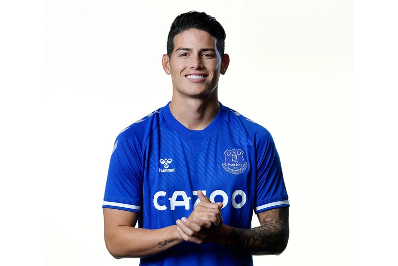 Tiền vệ: James Rodriguez (Everton).