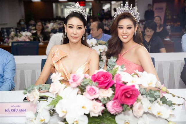 Hoa hậu Khánh Vân xuất hiện rạng rỡ với vương miện “trái tim dũng cảm” - Ảnh 6.